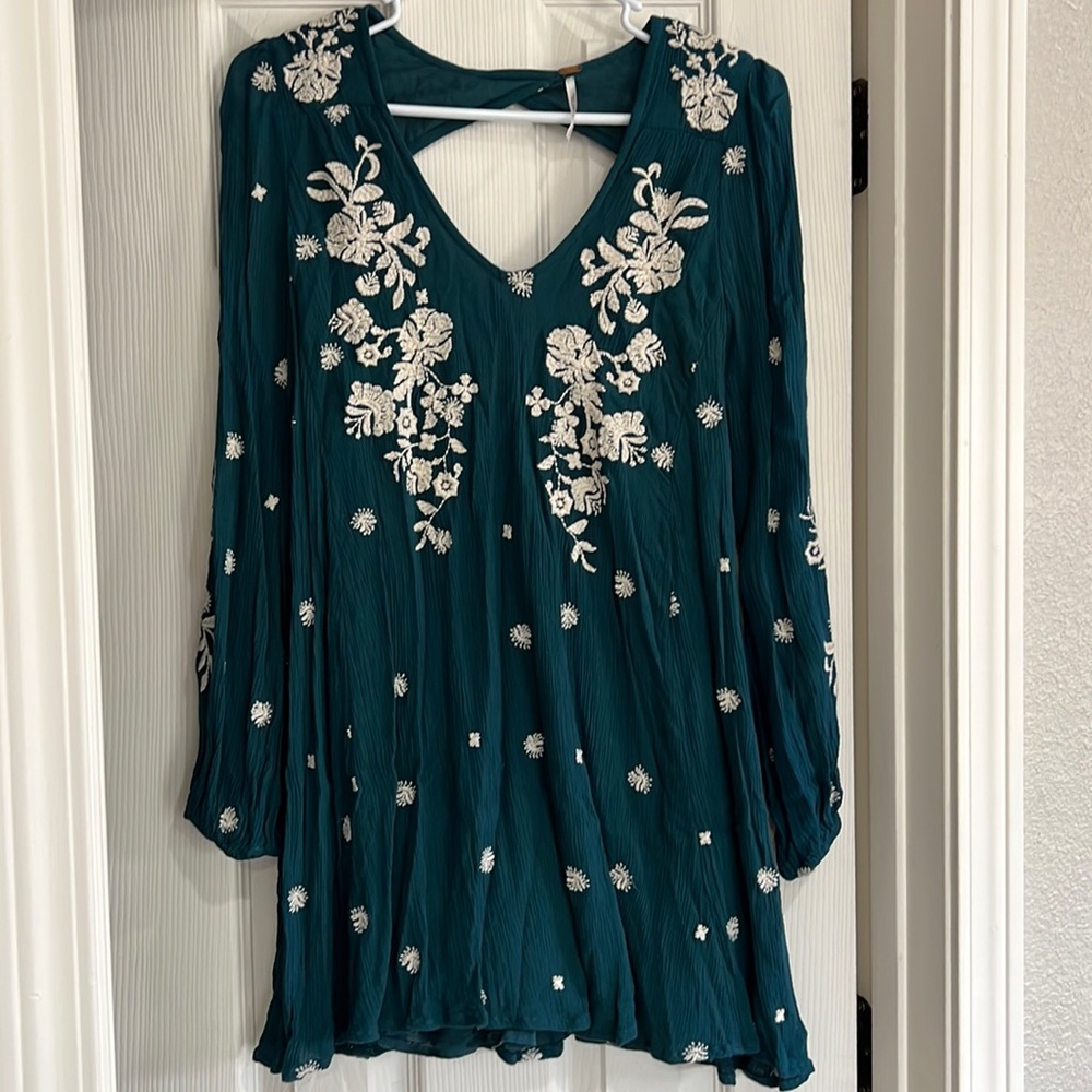 Free People Sweet Tennessee Embroidered Dress. Size XS